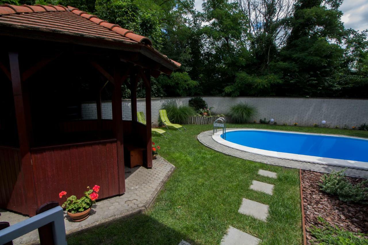 Villa Szepkilatas Vendeghaz Balatonfůzfő Exterior foto