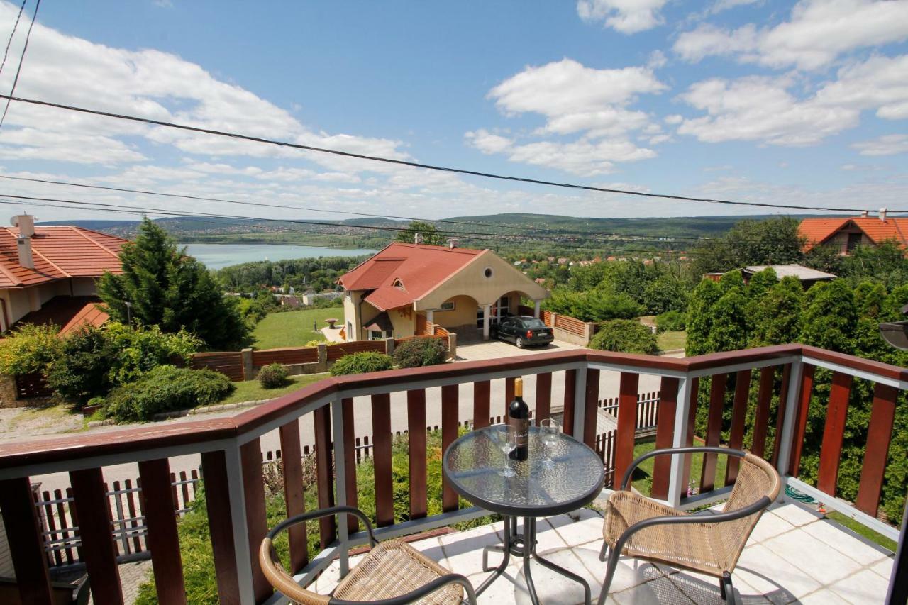 Villa Szepkilatas Vendeghaz Balatonfůzfő Exterior foto