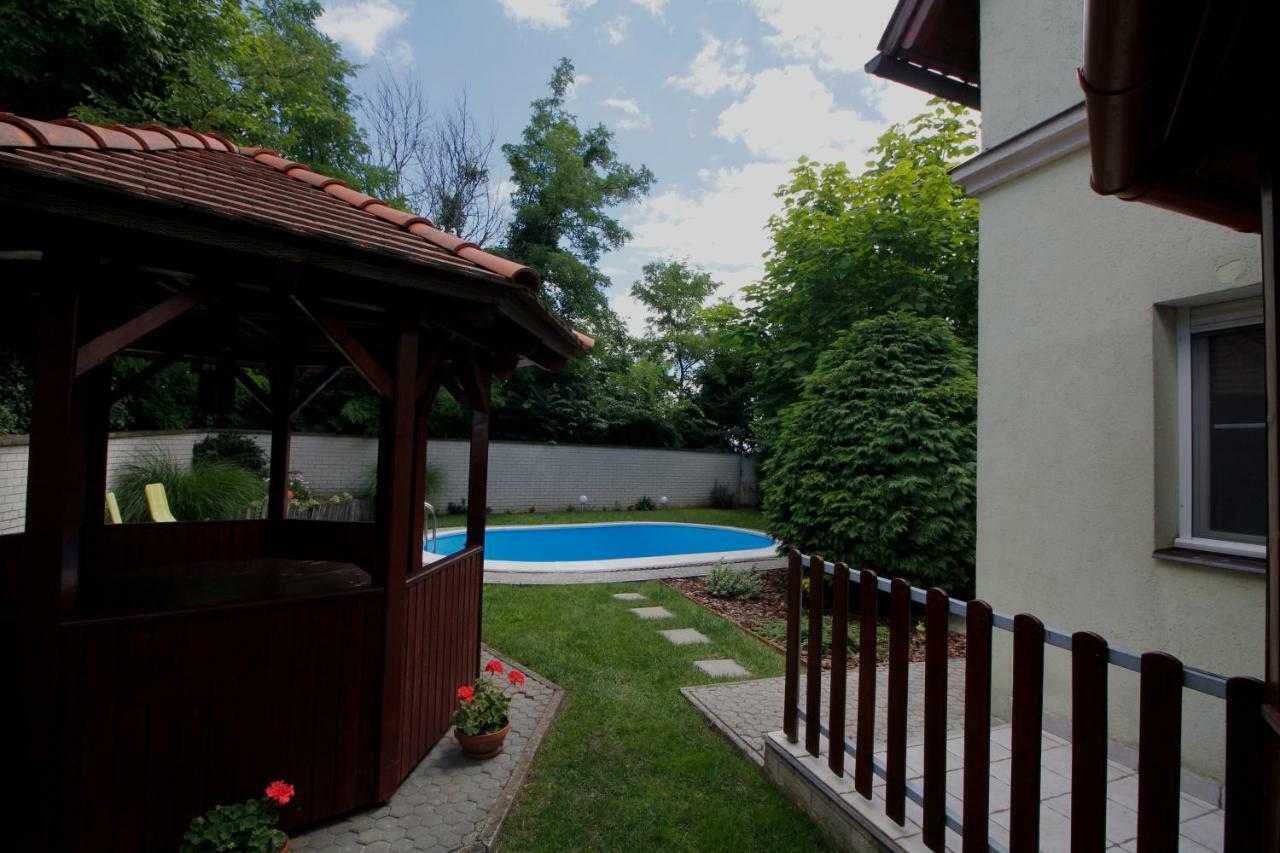 Villa Szepkilatas Vendeghaz Balatonfůzfő Exterior foto