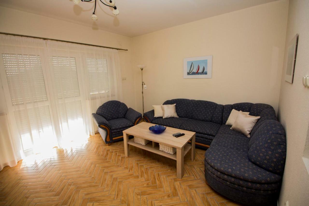 Villa Szepkilatas Vendeghaz Balatonfůzfő Exterior foto